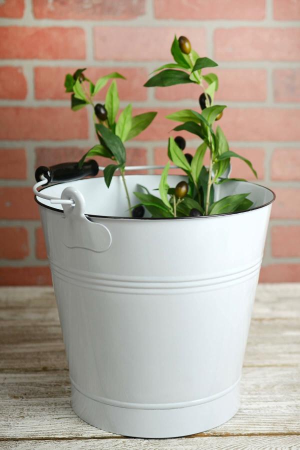 Buckets & Tubs | White Enamel 10" Bucket With Swivel Handle Buckets & Tubs Buckets & Tubs